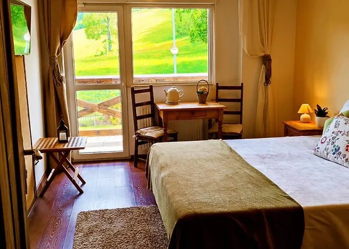 Privat bolig Gorski Widok I Pokoje- Salon Kominkowy