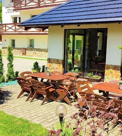 I Gorski Widok-sala Kominkowa Karpacz