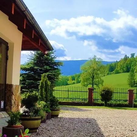 I Gorski Widok-sala Kominkowa * Karpacz