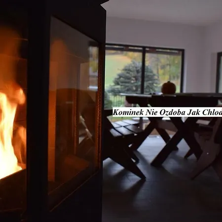 Gorski Widok I Pokoje- Salon Kominkowy 카르파츠