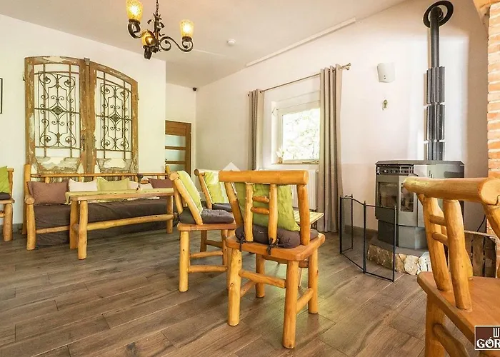 Homestay Gorski Widok Karpacz Apartamenty I Pokoje- Salon Kominkowy Karpacz