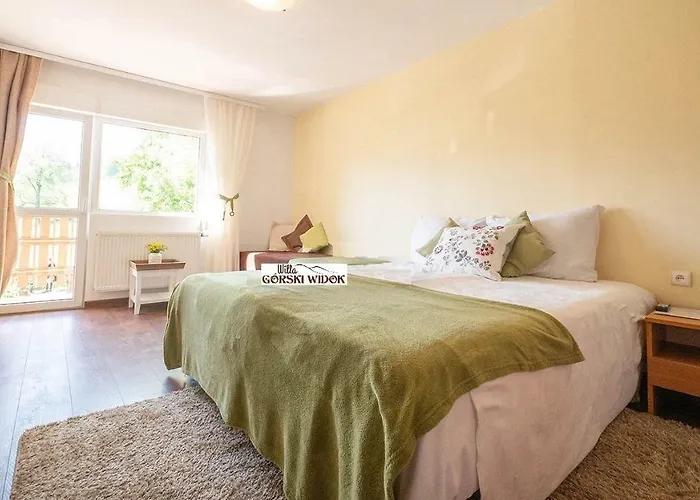 Gorski Widok Karpacz Apartamenty I Pokoje- Salon Kominkowy