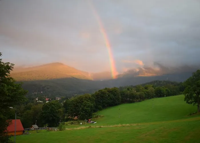 Gorski Widok Karpacz Apartamenty I Pokoje- Salon Kominkowy * Karpacz